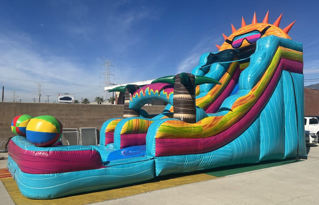 19′ Beach Party Water Slide W141