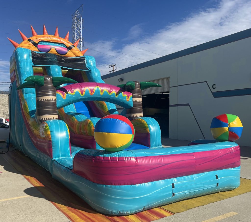 19′ Beach Party Water Slide W141
