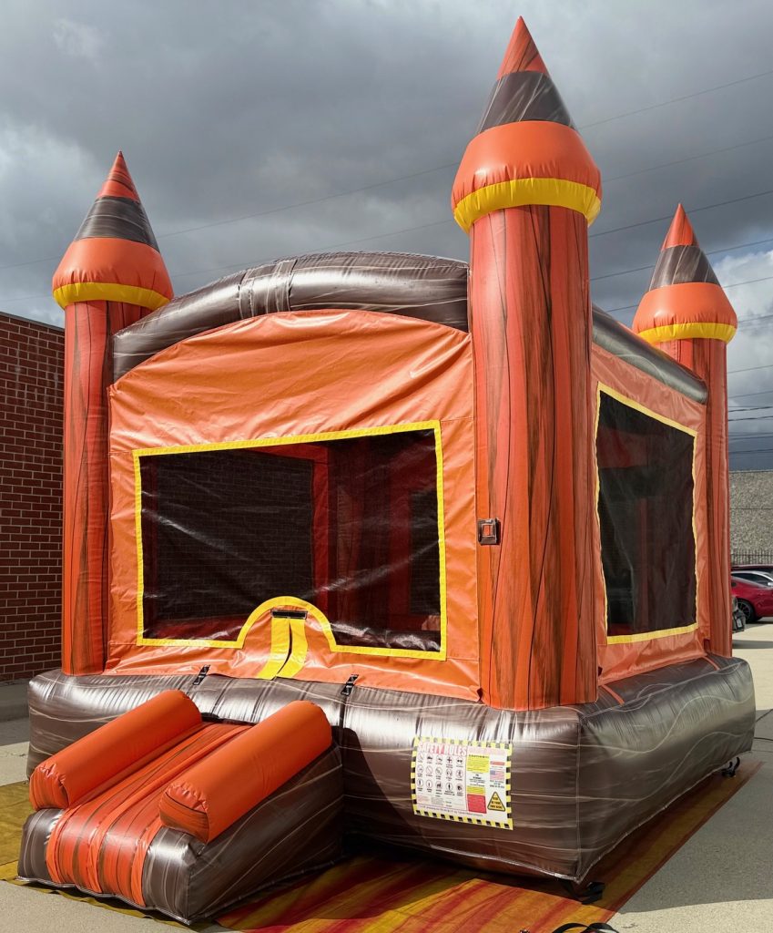 Fall Festival House J171